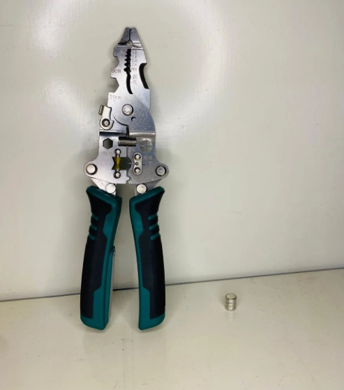 Professional Wire Stripper & Cutter Pliers - Multi-Function Tool
